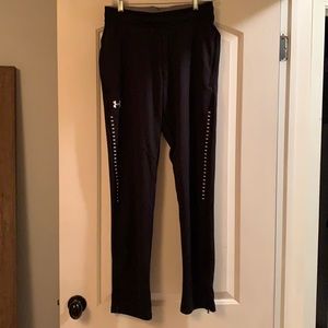 Men’s Under Armour “coldgear” loose pants
